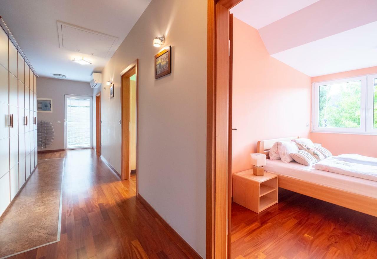Apartments Apple Garden-2 Bled Ngoại thất bức ảnh